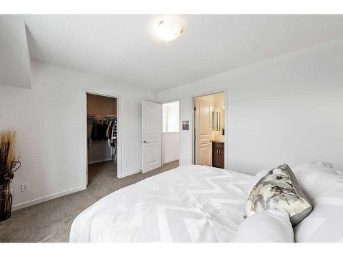 587 Mahogany Boulevard Se, Calgary, AB - Indoor Photo Showing Bedroom