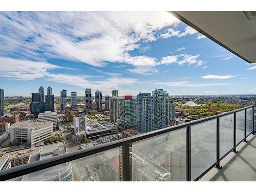 2806-310 12 Avenue Sw, Calgary, AB - Outdoor With Balcony With View