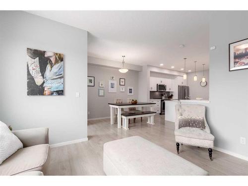 786 Walden Drive Se, Calgary, AB - Indoor Photo Showing Living Room