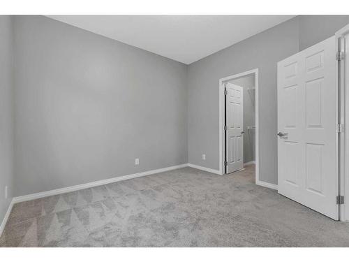 114 Osborne Common Sw, Airdrie, AB - Indoor Photo Showing Other Room