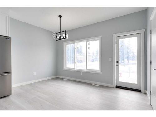 902 Macleod Trail Sw, High River, AB - Indoor Photo Showing Other Room