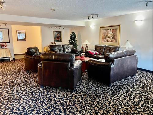 1108-928 Arbour Lake Road Nw, Calgary, AB - Indoor Photo Showing Other Room