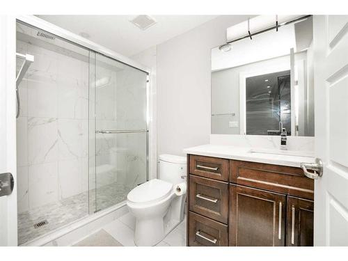 9 Savanna Green Ne, Calgary, AB - Indoor Photo Showing Bathroom