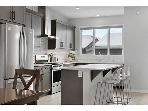 247 Union Avenue Se, Calgary, AB - Indoor Photo Showing Kitchen With Stainless Steel Kitchen With Upgraded Kitchen