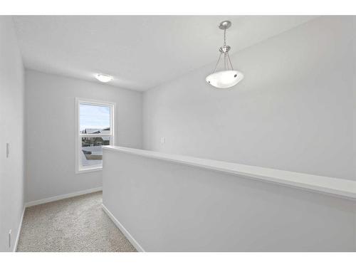 247 Union Avenue Se, Calgary, AB - Indoor Photo Showing Other Room