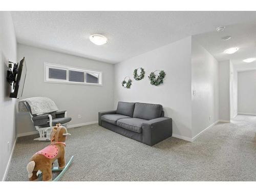 247 Union Avenue Se, Calgary, AB - Indoor