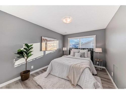 156 Van Horne Crescent Ne, Calgary, AB - Indoor Photo Showing Bedroom