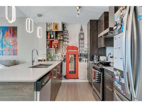 611-122 Mahogany Centre Se, Calgary, AB - Indoor Photo Showing Kitchen With Double Sink