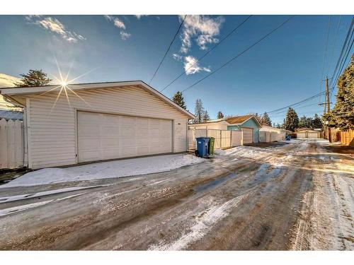 4824 8 Avenue Se, Calgary, AB - Outdoor With Exterior