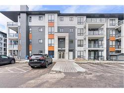 5404-15 Sage Meadows Landing NW Calgary, AB T3P 1E5