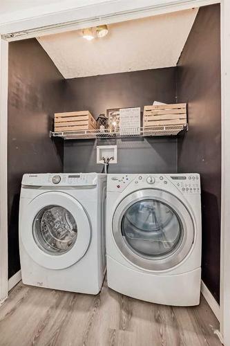 191 Saddleback Road Ne, Calgary, AB - Indoor Photo Showing Laundry Room