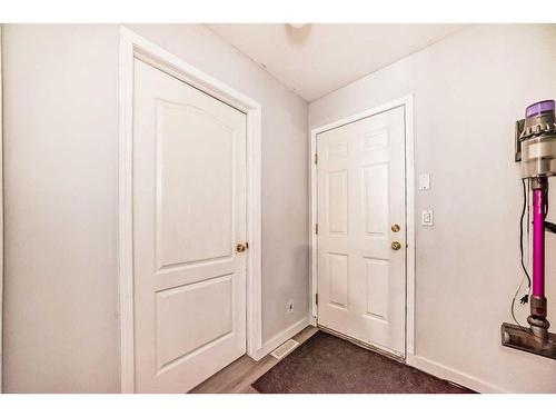 191 Saddleback Road Ne, Calgary, AB - Indoor Photo Showing Other Room