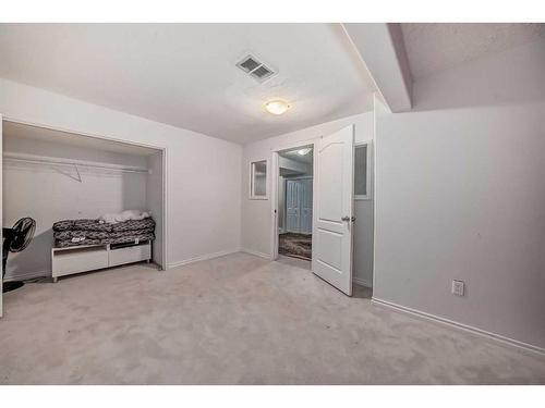 191 Saddleback Road Ne, Calgary, AB - Indoor Photo Showing Bedroom