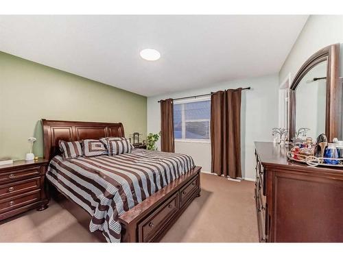 4 Saddlebrook Circle Ne, Calgary, AB - Indoor Photo Showing Bedroom