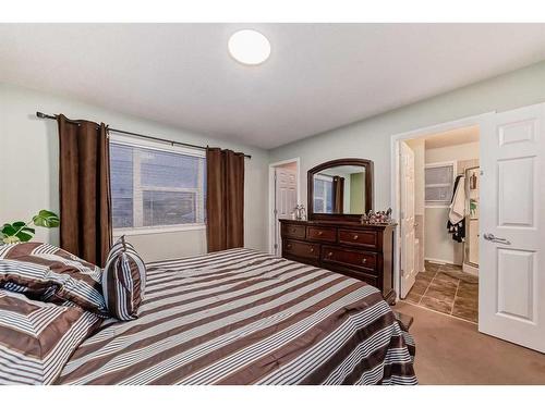 4 Saddlebrook Circle Ne, Calgary, AB - Indoor Photo Showing Bedroom