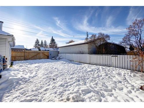 1352 Lake Sylvan Drive Se, Calgary, AB - Outdoor