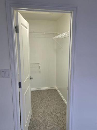 20 Cranridge Crescent Se, Calgary, AB - Indoor With Storage