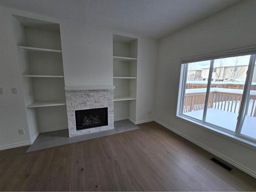 20 Cranridge Crescent Se, Calgary, AB - Indoor With Fireplace