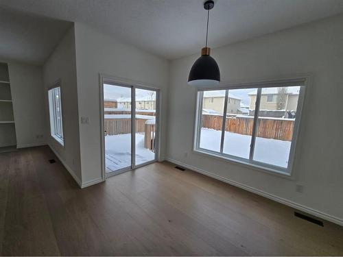 20 Cranridge Crescent Se, Calgary, AB - Indoor Photo Showing Other Room