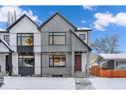 216 99 Avenue SE Calgary, AB T2J 0J1