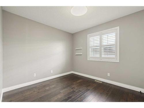 42 Mahogany Terrace Se, Calgary, AB - Indoor Photo Showing Other Room