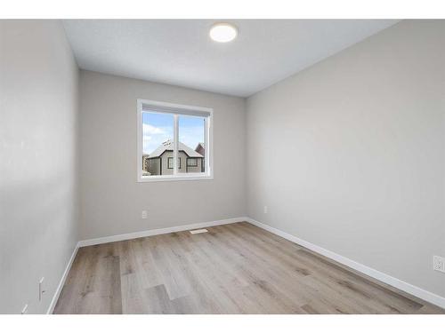 362 Masters Road Se, Calgary, AB - Indoor Photo Showing Other Room