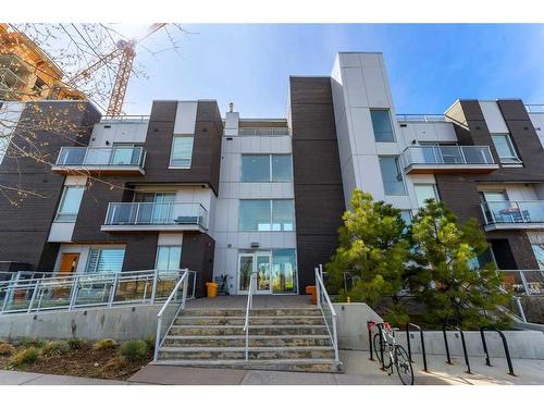 407-3125 39 Street Nw, Calgary, AB - Outdoor With Facade