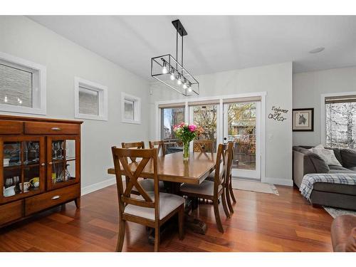 97 Mahogany Square Se, Calgary, AB - Indoor Photo Showing Dining Room