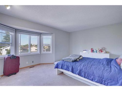 52 Martindale Close Ne, Calgary, AB - Indoor Photo Showing Bedroom