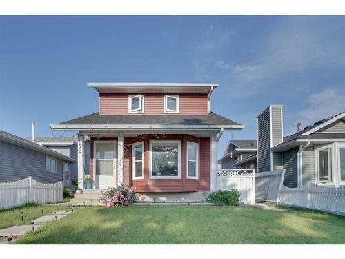 52 Martindale Close Ne, Calgary, AB - Outdoor