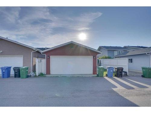 52 Martindale Close Ne, Calgary, AB - Outdoor