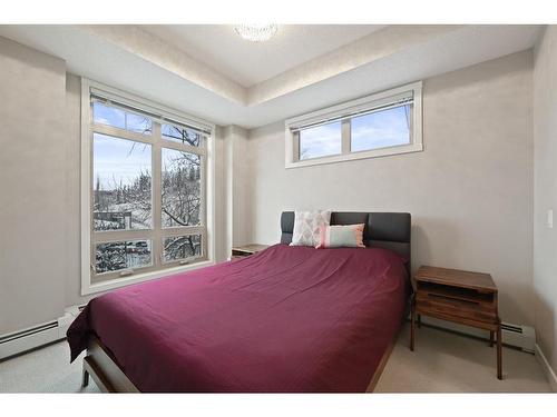 429-823 5 Avenue Nw, Calgary, AB - Indoor Photo Showing Bedroom