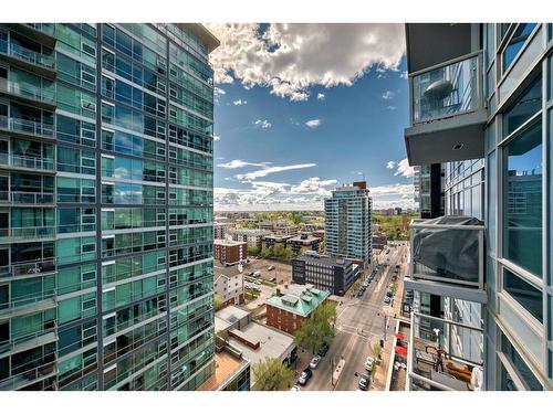 1401-215 13 Avenue Sw, Calgary, AB - Outdoor With Balcony