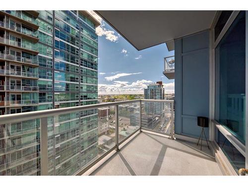 1401-215 13 Avenue Sw, Calgary, AB - Outdoor With Balcony With Exterior