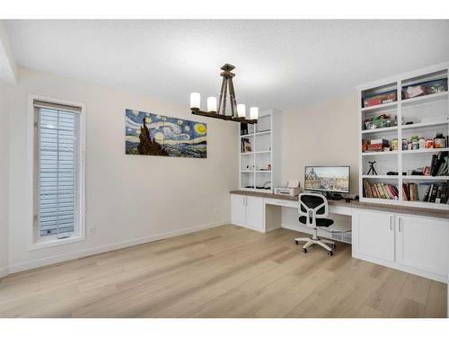 208 Mt Selkirk Close Se, Calgary, AB - Indoor Photo Showing Office