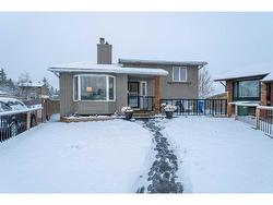 68 Bedford Circle NE Calgary, AB T3K 1L1