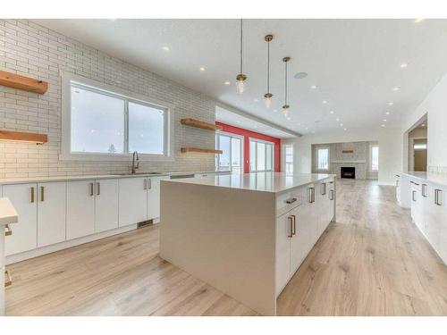 41 Farries Drive Se, Airdrie, AB - Indoor Photo Showing Kitchen With Upgraded Kitchen