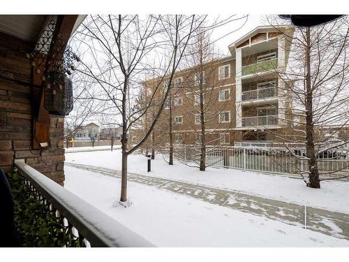 109-304 Cranberry Park Se, Calgary, AB - Outdoor