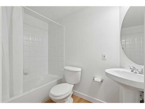 212-345 Rocky Vista Park Nw, Calgary, AB - Indoor Photo Showing Bathroom