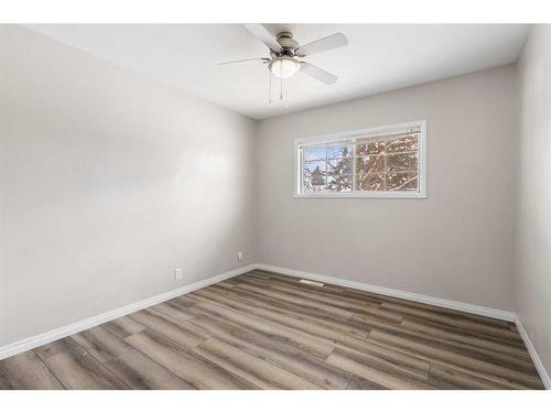 4612 Fortune Road Se, Calgary, AB - Indoor Photo Showing Other Room