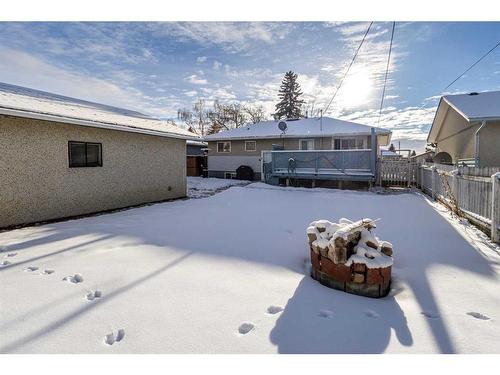 4612 Fortune Road Se, Calgary, AB - Outdoor