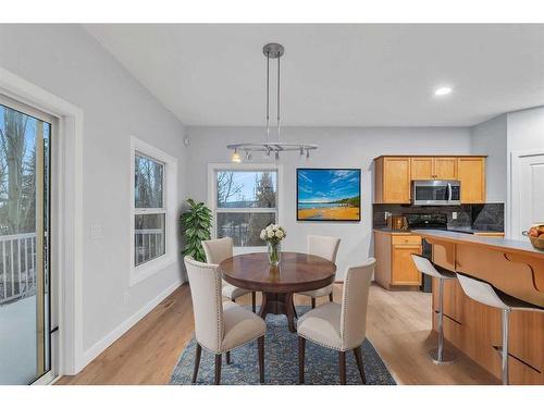 125 Discovery Place Sw, Calgary, AB - Indoor Photo Showing Dining Room