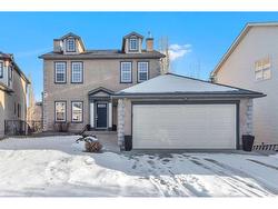 125 Discovery Place SW Calgary, AB T3H 4N5