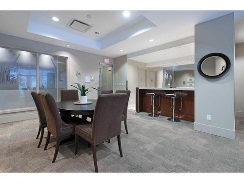 407-1118 12 Avenue Sw, Calgary, AB - Indoor Photo Showing Dining Room