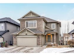 31 Panatella View NW Calgary, AB T3K 0N2