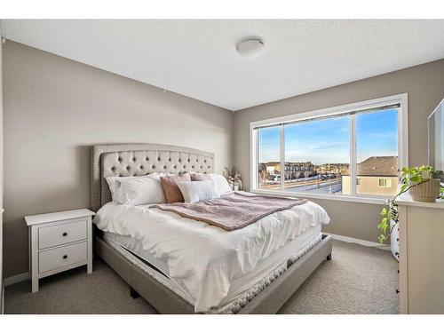 71 Copperpond Close Se, Calgary, AB - Indoor Photo Showing Bedroom