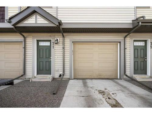 71 Copperpond Close Se, Calgary, AB - Outdoor