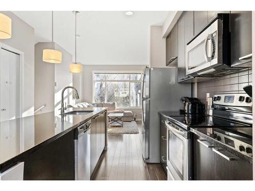 71 Copperpond Close Se, Calgary, AB - Indoor Photo Showing Kitchen With Stainless Steel Kitchen With Upgraded Kitchen