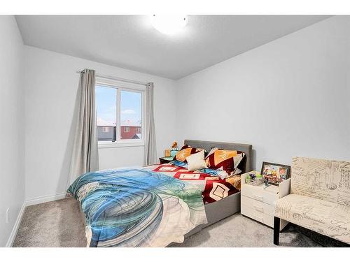 192 Homestead Drive Ne, Calgary, AB - Indoor Photo Showing Bedroom