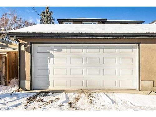 1414 26A Street Sw, Calgary, AB - Outdoor